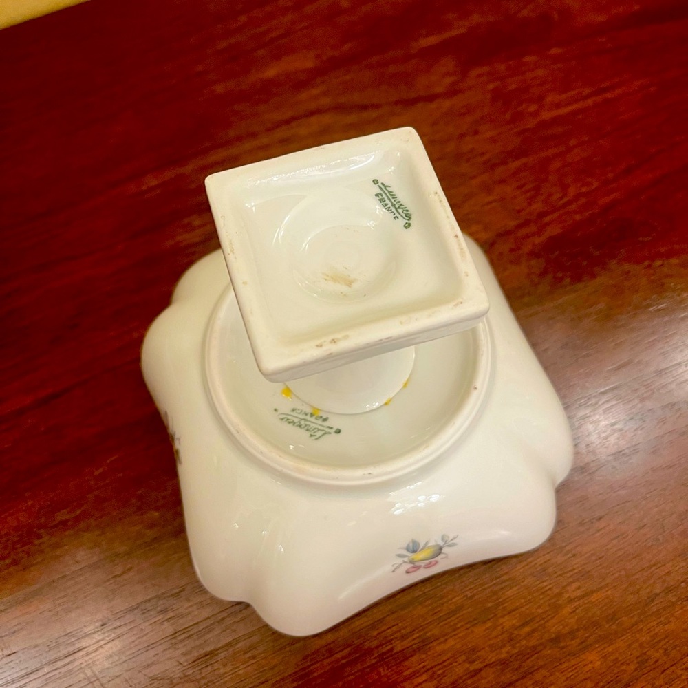 Beautiful Vintage White & Gold Pate de Limoges France Pedestal Dish Hand Painted